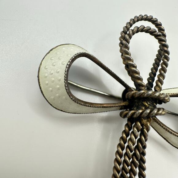 N. A. Jorgensen Norway 925 sterling silver white guilloche enamel bow brooch - Picture 3 of 8